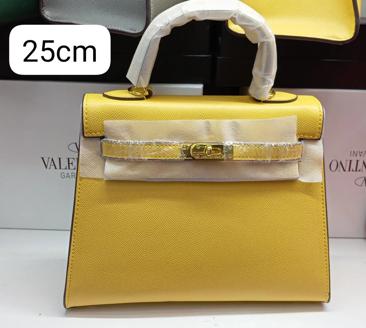 𝐇 Kelly Sellier Bag in Epsom Leather With Gold Hardware