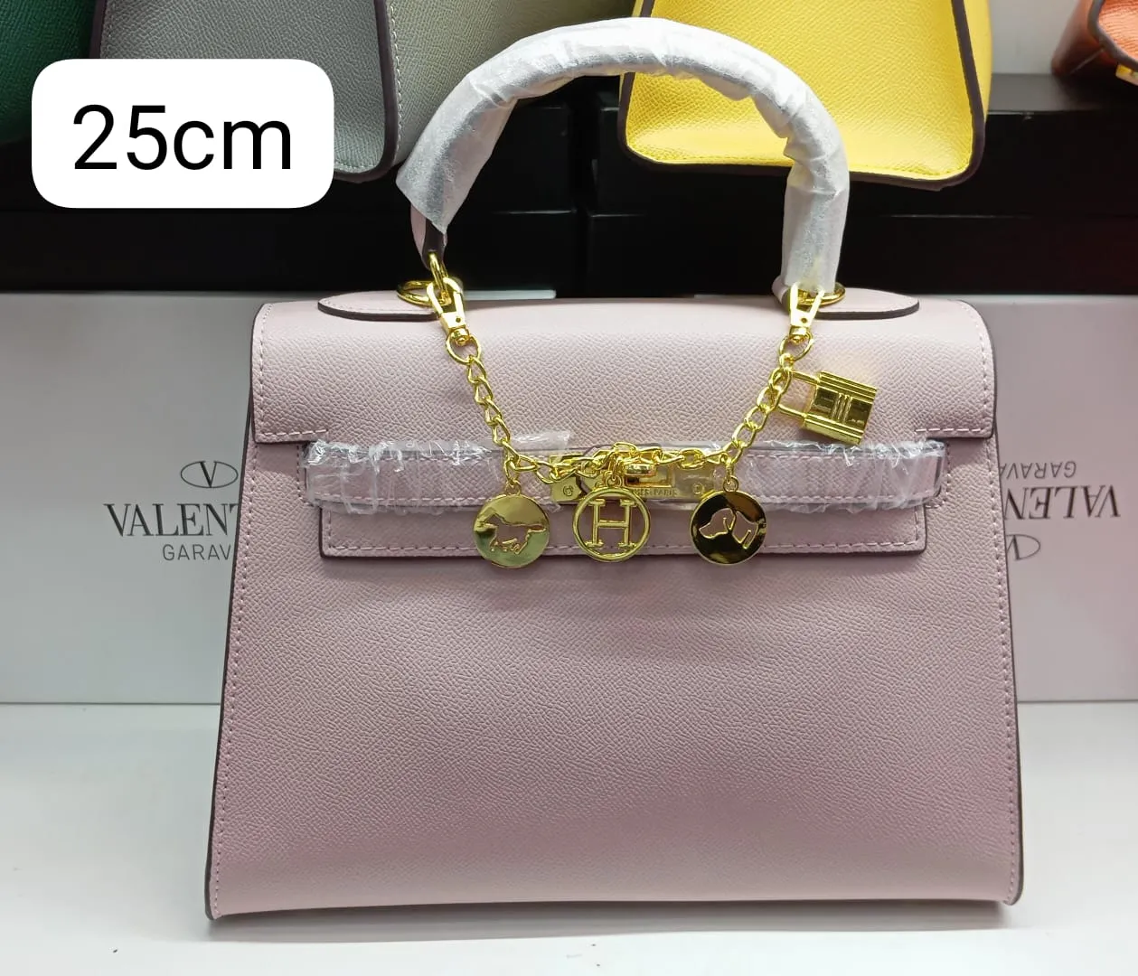 𝐇 Kelly Sellier Bag in Epsom Leather With Gold Hardware