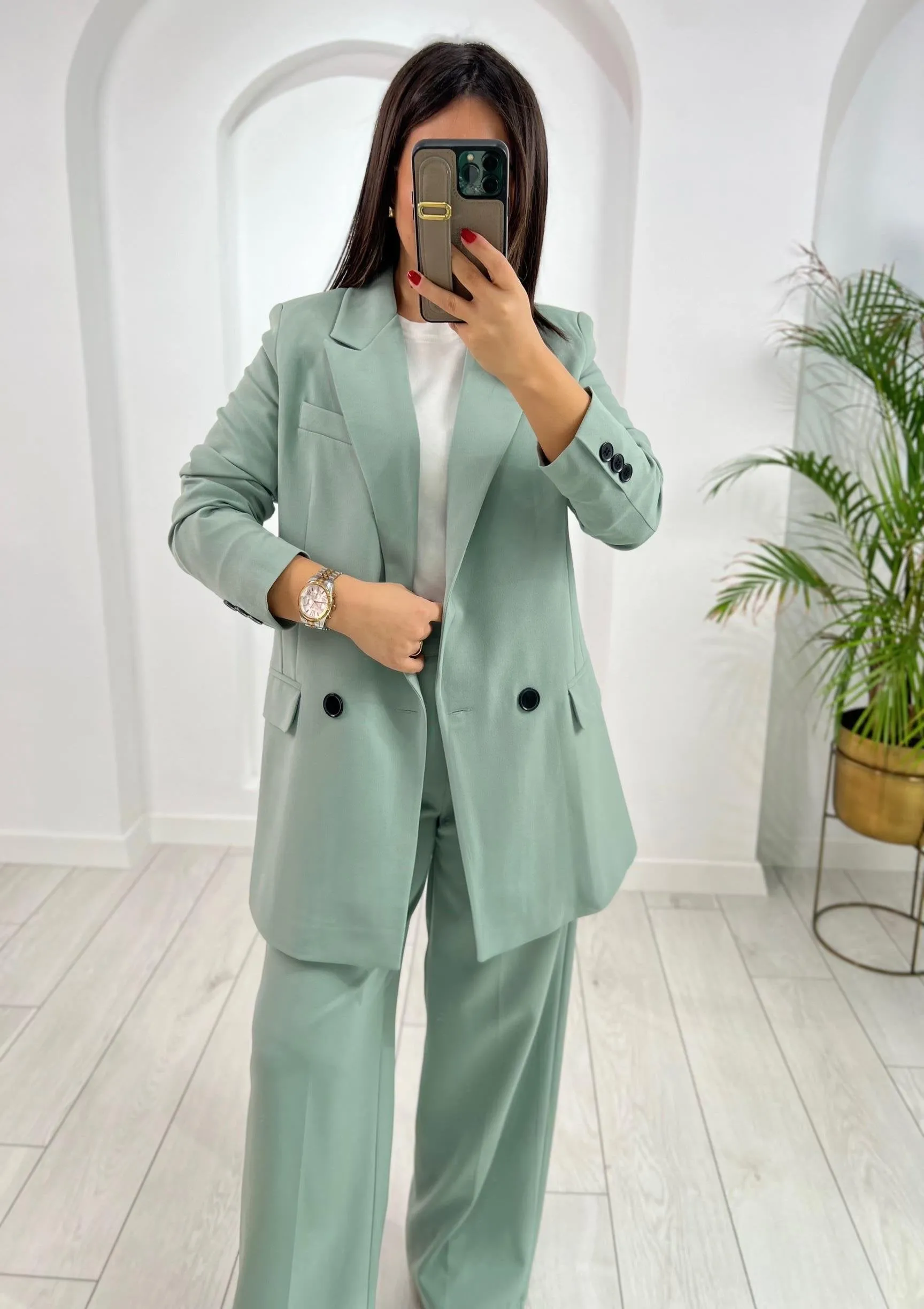 Buttoned blazer and trouser mint green
