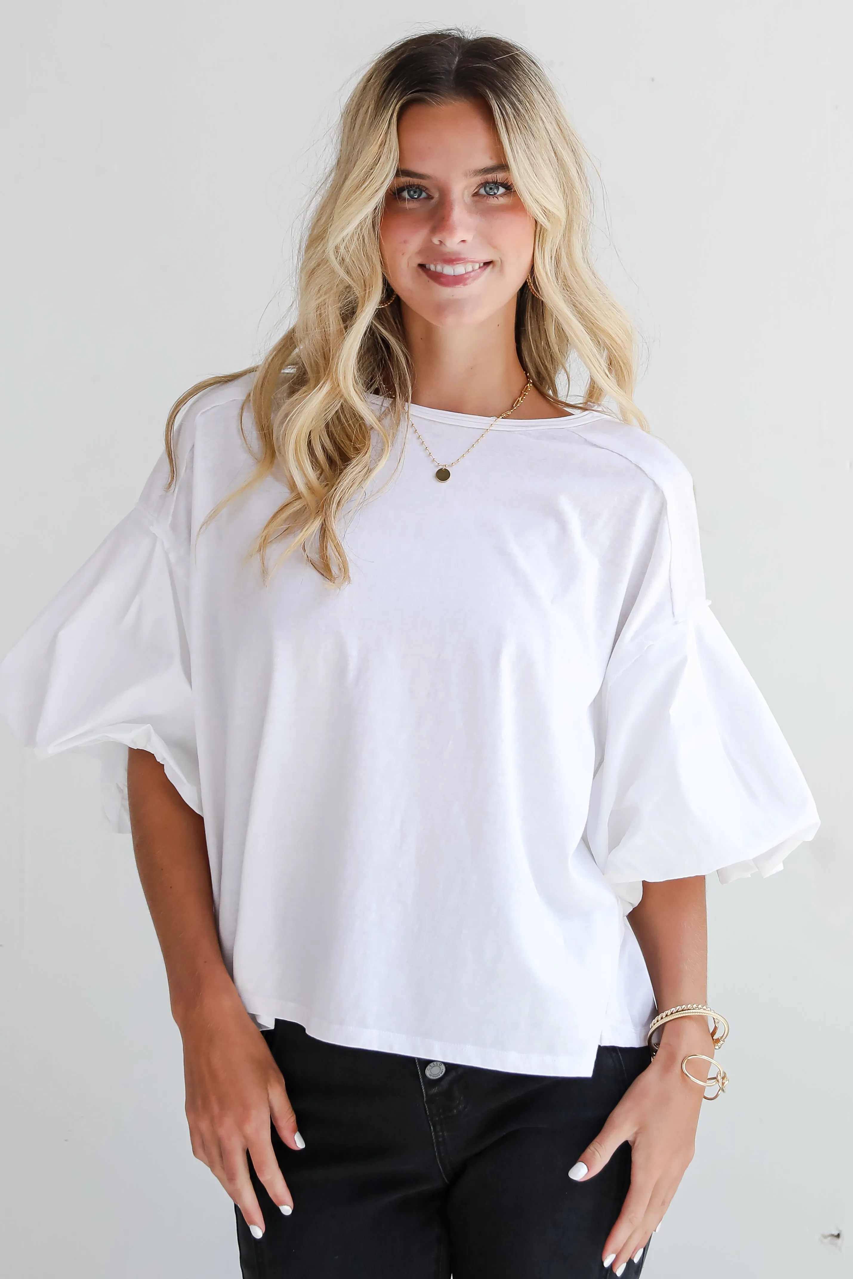 FINAL SALE - Poised Performance White Contrast Puff Sleeve Top