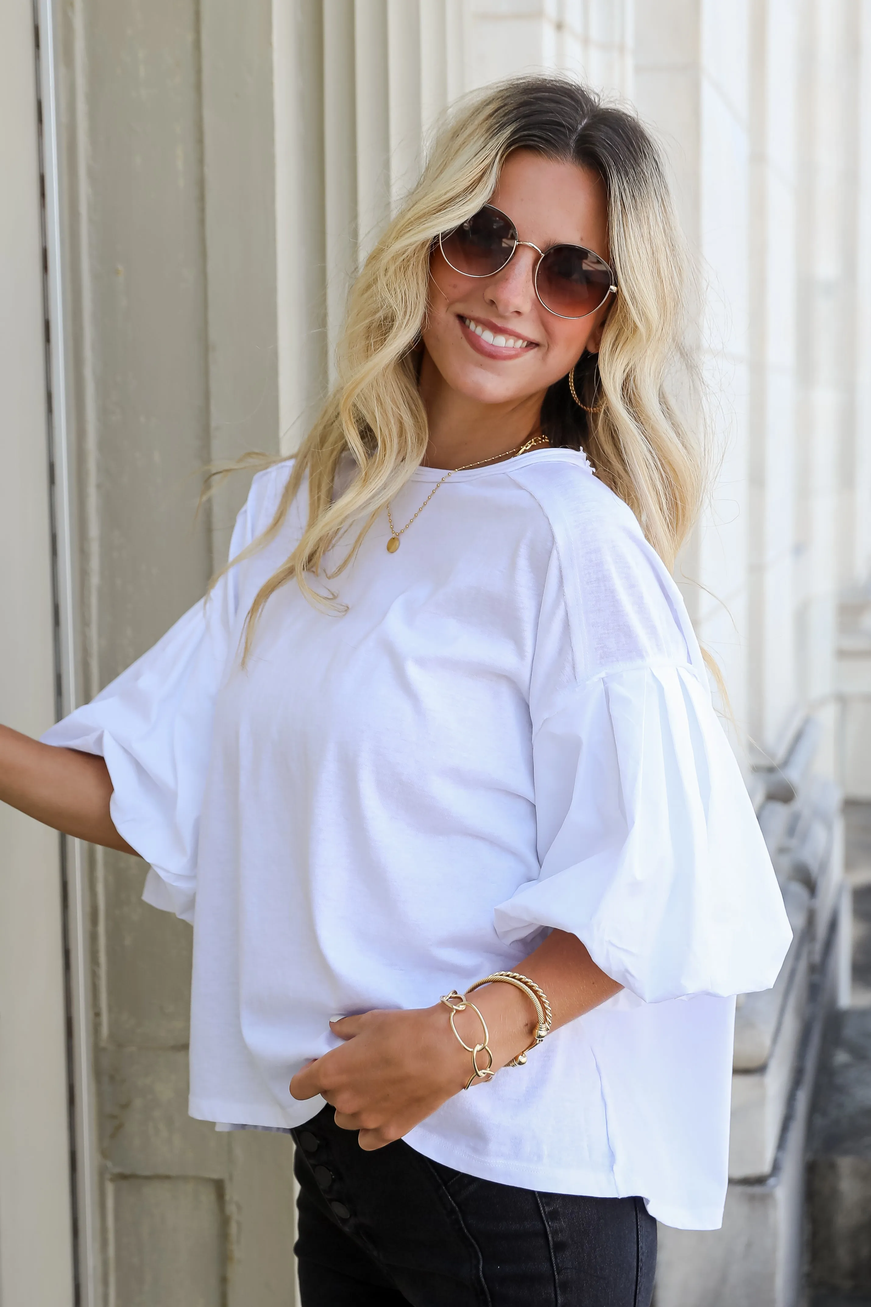 FINAL SALE - Poised Performance White Contrast Puff Sleeve Top