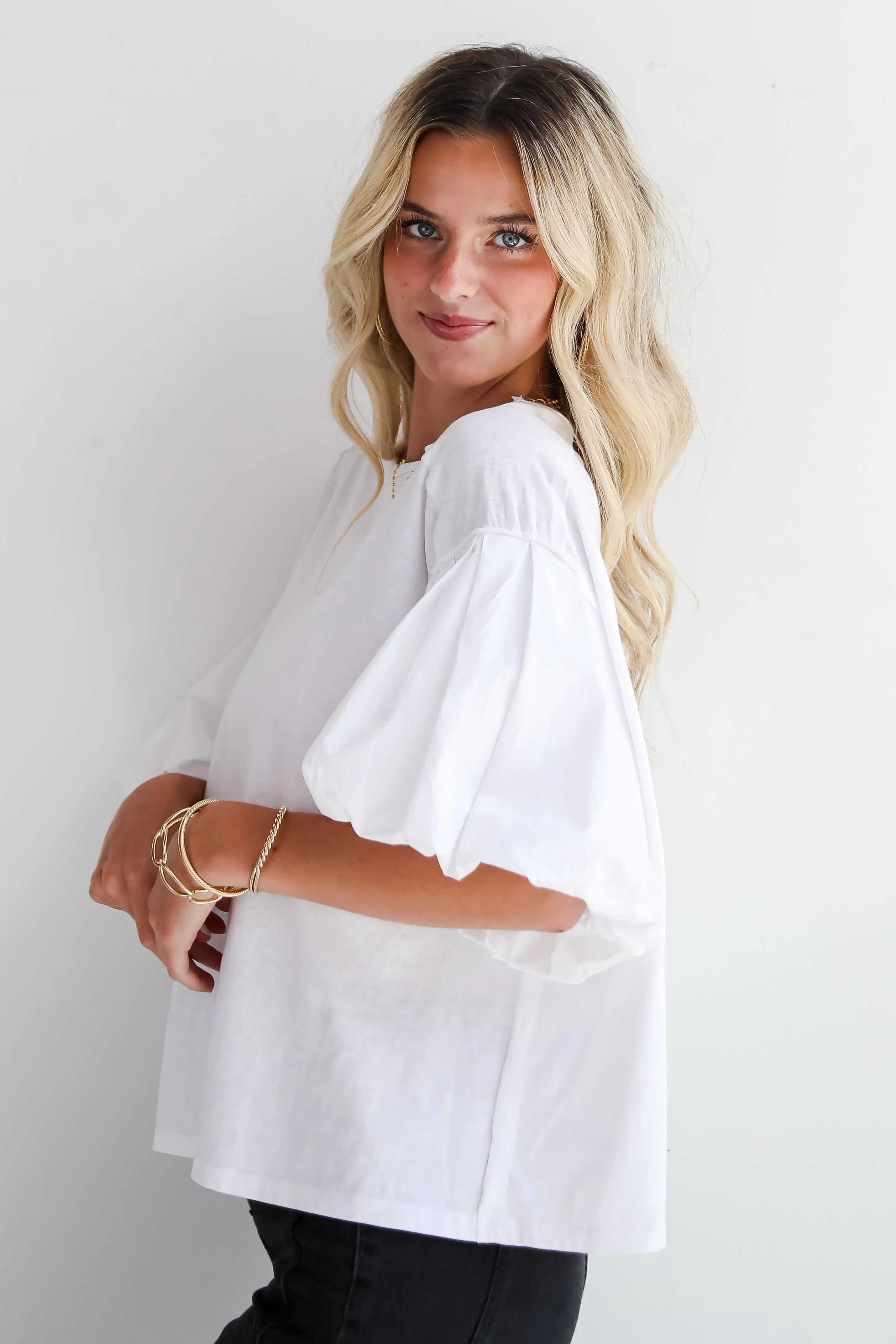 FINAL SALE - Poised Performance White Contrast Puff Sleeve Top