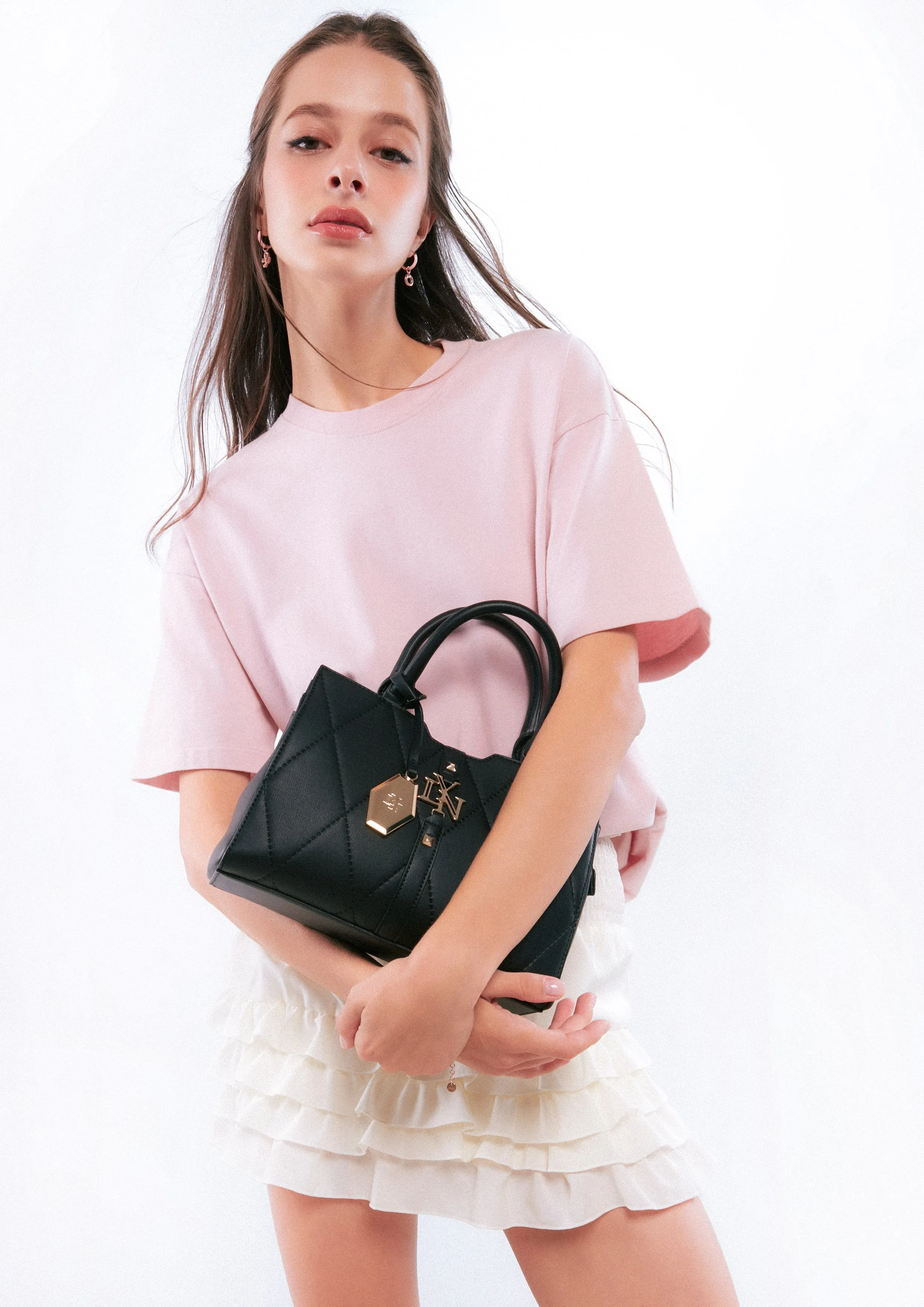 Galactiga Quilt M Crossbody Bag Black