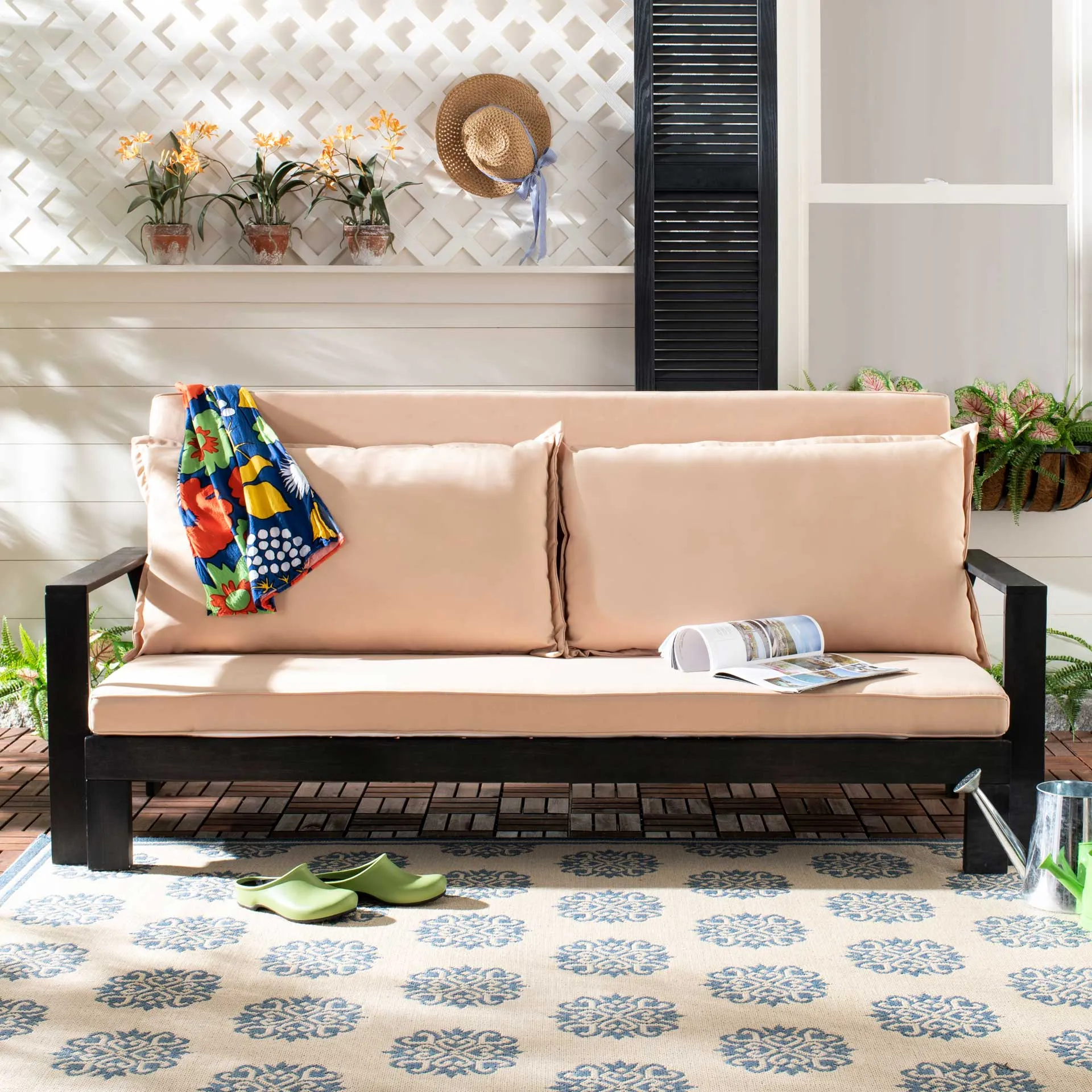 Halona Sun Lounger With Pullout Table Dark Slate Gray/Sahara Beige