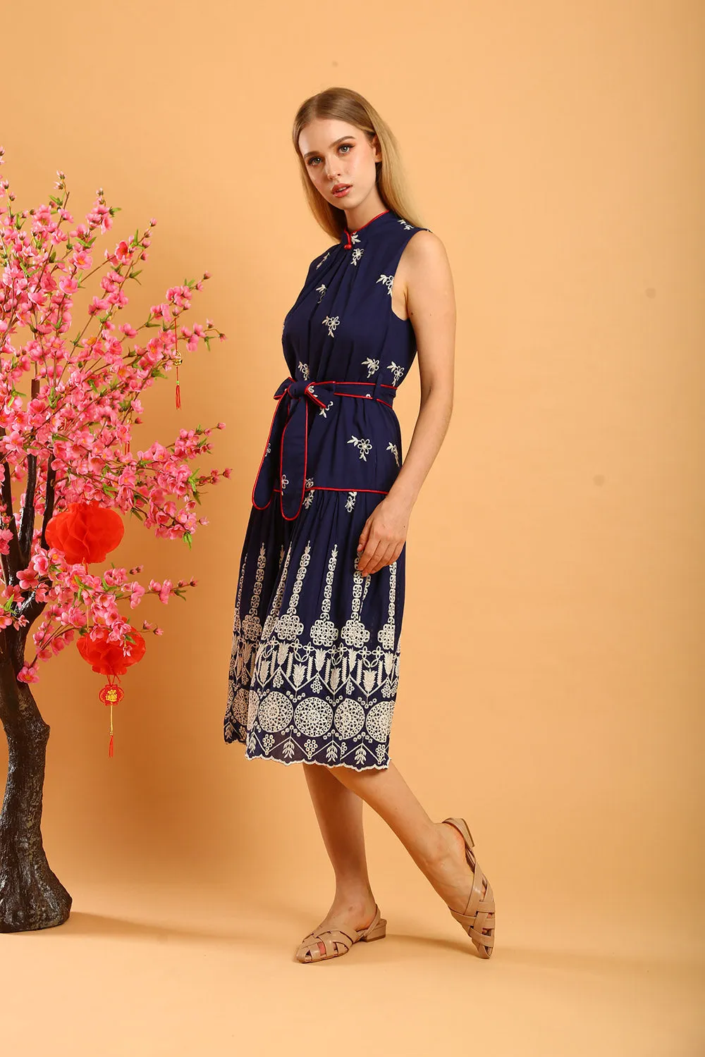Harleen Floral Embroidered Cheongsam in Navy Blue