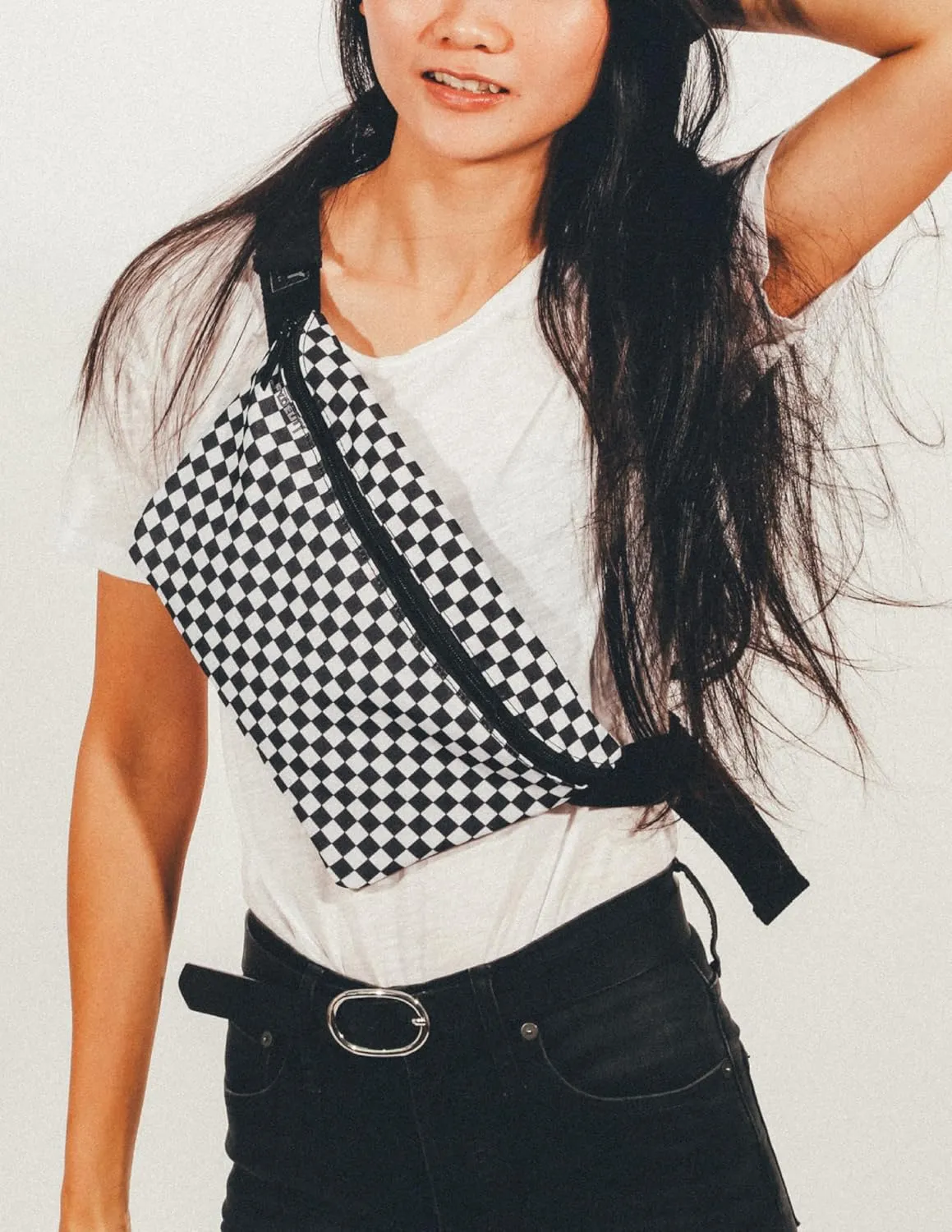 Plus Size Checkered Fanny Packs for Women  Large Black and White Checkered Crossbody Bags for Women | USE: 90s Rave Checkered Belt Bag, 80s Festival Fanny Pack, Mens Travel Waist or Bum Bag