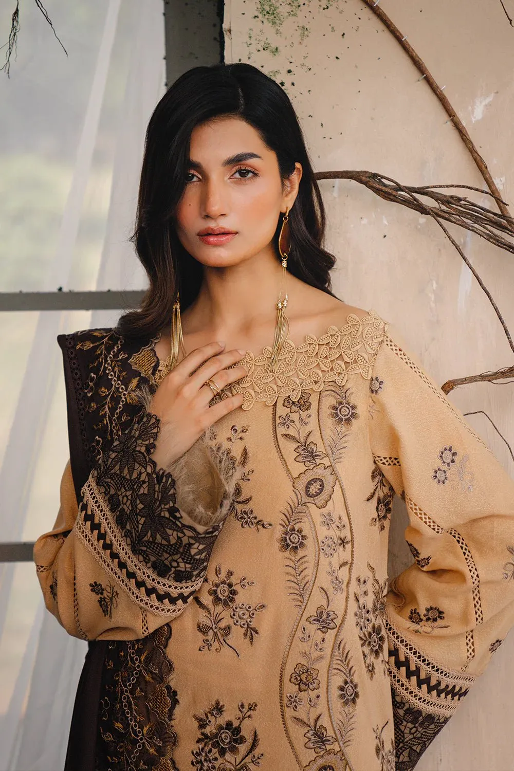 Saira Rizwan | Winter Unstitched '24 | NERIA-SRW24-07