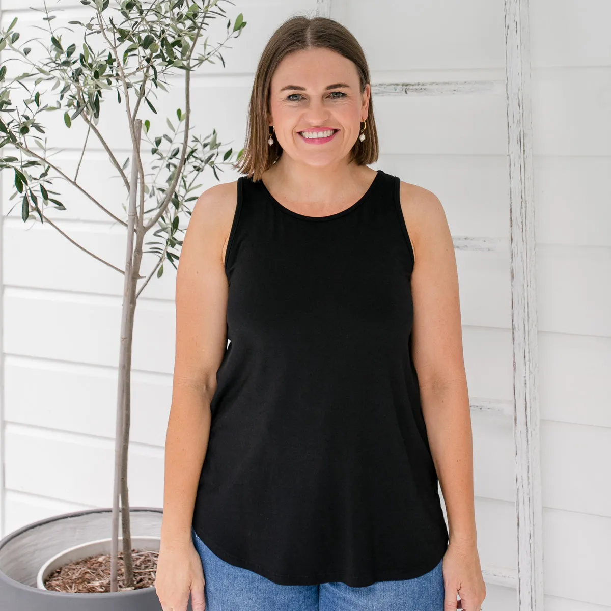 Tara crew-neck tank - black